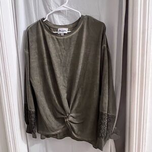 Wrangler Olive Long Sleeve Top